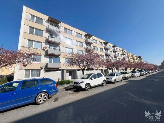 PRONAJATO - Krásný byt 2+kk, 40 m2, po kompletní rekonstrukci | Hrdlička reality