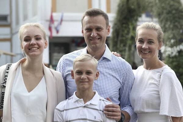 Reportérka Procházková: Nečakám, že sa Putin vyjadrí k Navaľného smrti, veď ani nevysloví jeho meno — Denník N