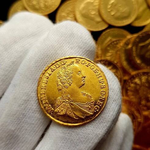 Dukát 1750, Marie Terezie - Numismatika