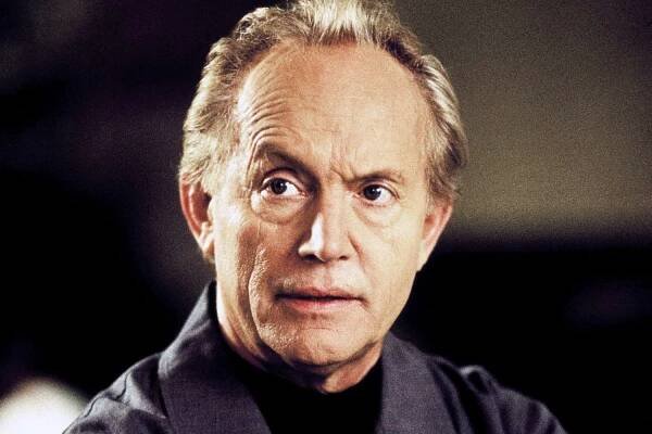 Lance Henriksen