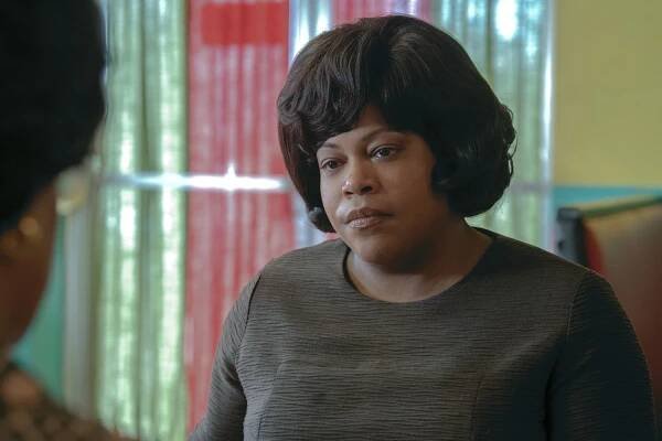 SHIRLEY. Reina King as Muriel St. Hill in Shirley. Cr. Glen Wilson/Netflix ÃÂ© 2023.
