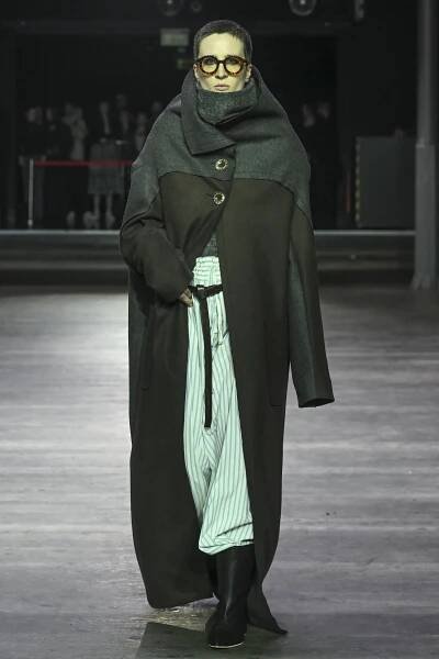 MBPFW 2025: Představujeme 5 nej z pražského fashion weeku