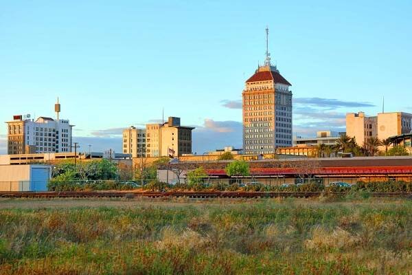 Groundwater and Urban Growth in the San Joaquin Valley