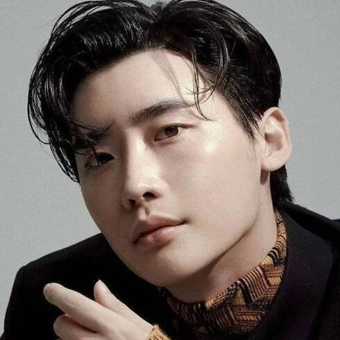 Lee Jong Suk 18