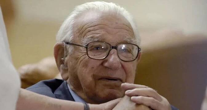 Nicholas Winton: The Man Who Saved 669 Children From The Holocaust And Told No One For 50 Years