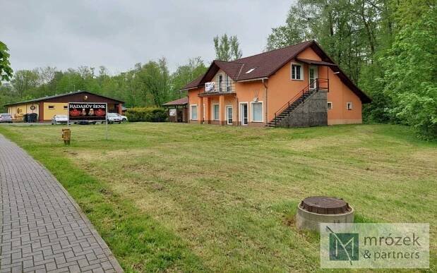 Obchodní prostory, Třanovice, 320 m²