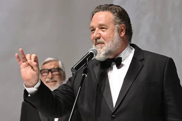 Obrazem: Jsem ohromený, Vary jsou lepší než všechny festivaly, řekl Russell Crowe