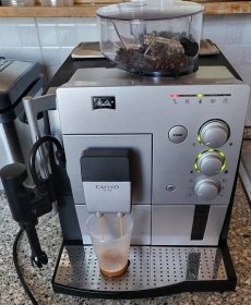 Kávovar melitta  - Malé elektrospotřebiče