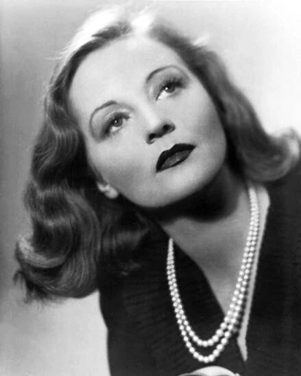 Soubor:Tallulah Bankhead 1941.JPG – Wikipedie