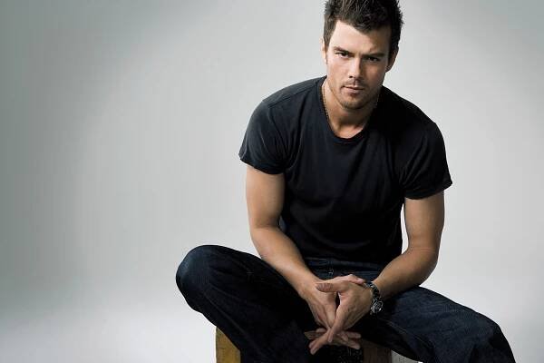Josh Duhamel fotka
