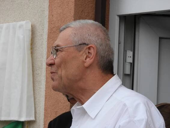 Knihovna ve Vrdech nese jméno zbyslavského rodáka Františka Lorence