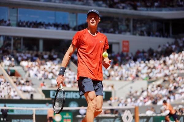 Alcaraz - Sinner tenis dnes: ONLINE prenos Roland Garros 2024 LIVE | SPORTNET