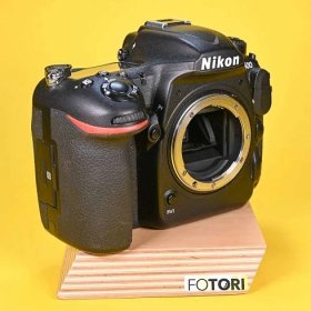 Nikon D500 + grip  | 9206903
