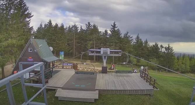 Harrachov Čertova hora webkamera – Sledujte živě lyžařské podmínky a panoramatický výhled