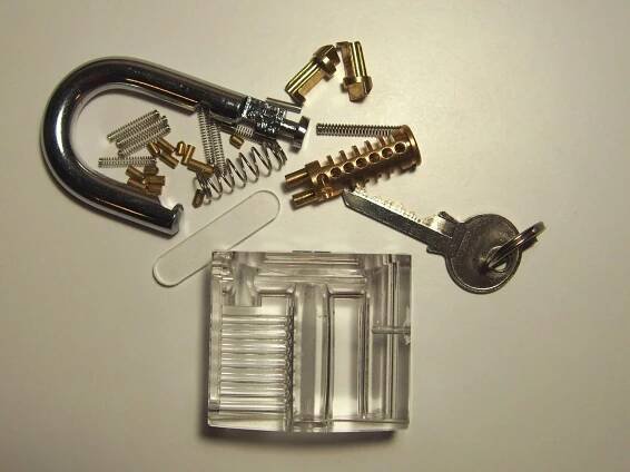 Průhledný visací zámek - lockpicking | white-bear