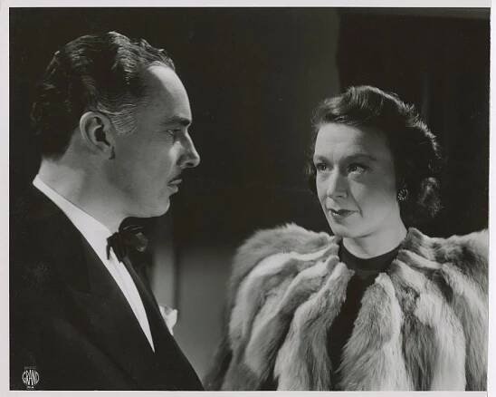 Arnold Sjöstrand, Elsa Burnett - Den heliga lögnen - Z filmu