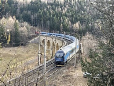 Horskou trať zapsanou v UNESCO čekají výluky. Semmering projde miliardovou opravou