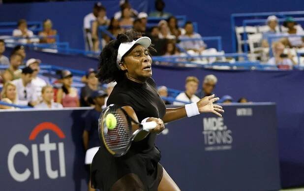 Venus Williamsová se v New Yorku představí i v ženské čtyřhře - Minutové zprávy 