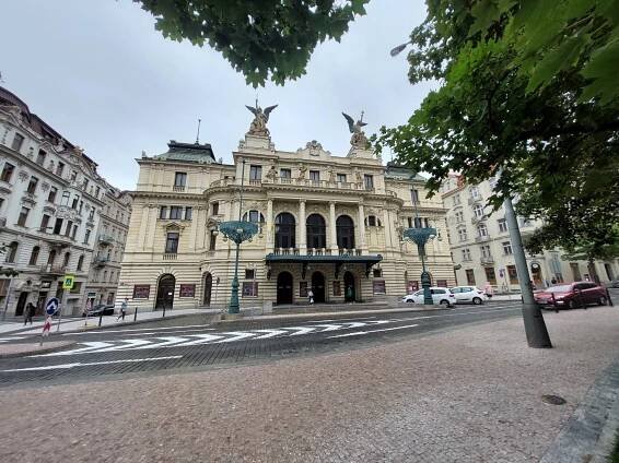Divadlo na Vinohradech foto 4