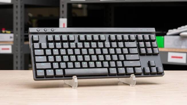 Logitech G515 LIGHTSPEED TKL Review