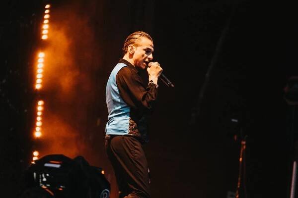 Poprvé v Praze bez Andrew Fletchera. Depeche Mode přivezli do Česka svou největší show