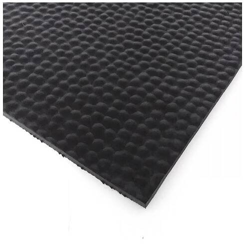 Černá kladívková rohož (metráž) FLOMA - délka 1 cm, šířka 120 cm, výška 1,8 cm