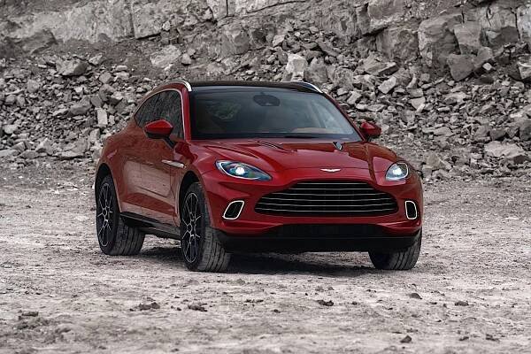 Aston Martin konečně ukázal své první SUV. DBX pohání V8 od AMG