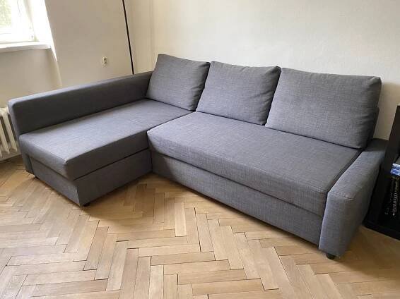 Rozkládací pohovka IKEA Friheten - Obývací pokoj