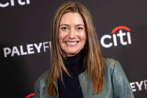 Zoe Perry