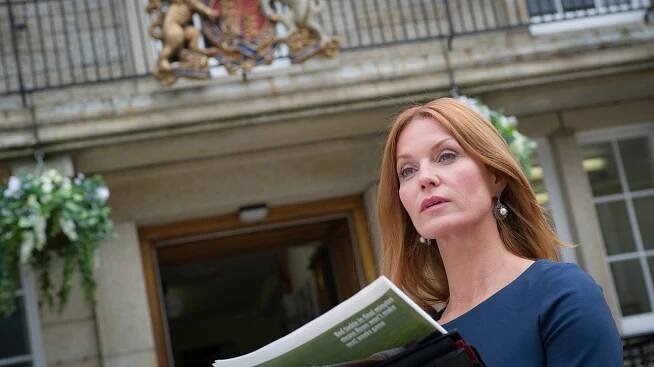 Rosamunde Pilcher - Čekání na duhu - Z filmu - Esther Schweins