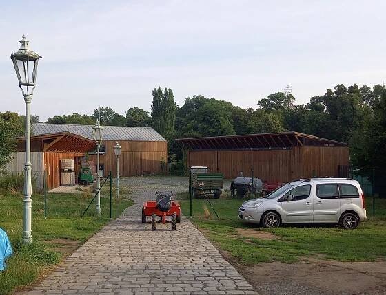 Hospodářský dvůr - Podzámecká zahrada, Zámecká zahrada, zdroj: Patka 26.7.2025