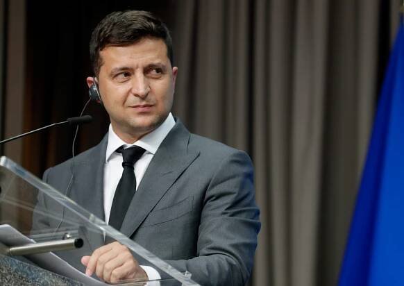 Ukrajinský prezident zastavil vysílání opozičních televizních stanic. Zdůraznil jejich napojení na Rusko