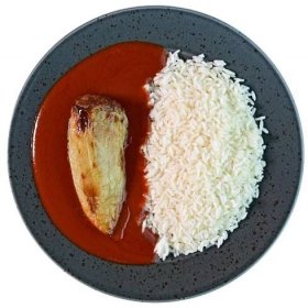 Plněný paprikový lusk mletým masem, rajská omáčka a dušená rýže z Pivnice U Čápa