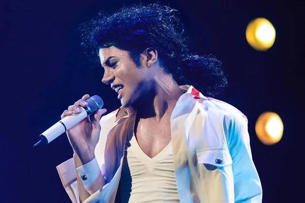Michael Jackson's Nephew Jaafar Jackson 'Embodies' the Late Singer in First-Look Photo from Biopic