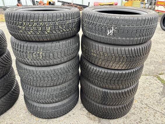 Sava Eskimo hp2 195/55 R 16, 10 ks, dezén 50%, E5, CENA : 20 EUR/ks - SlovakFinance.sk