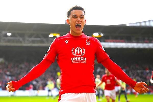 Leeds VS Nottingham Forest: Šestibodový Souboj O Přežití Sestupu - Sportovnizpravy