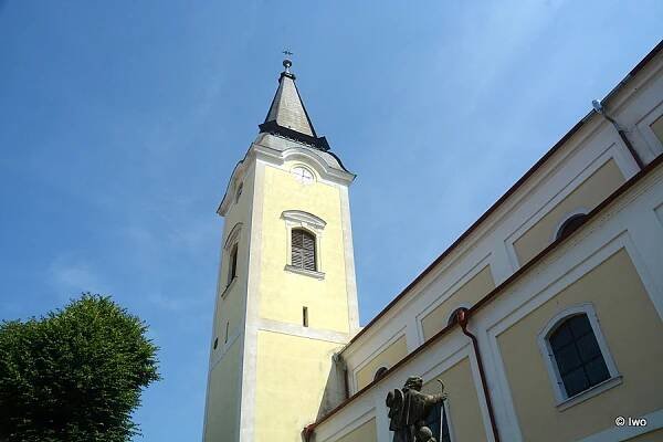 Kostel Všech svatých v Libochovicích – cokolivokoli.cz