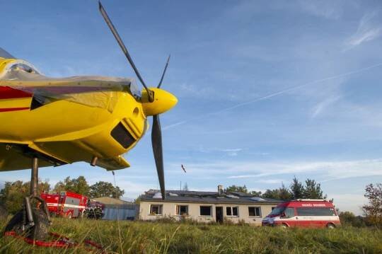 Při požáru na letišti Osičiny zřejmě zemřel 73letý pilot, okolnosti určí pitva