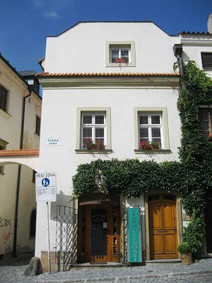 Soubor:Měšťanský dům (Olomouc), č.p. 219.JPG – Wikipedie
