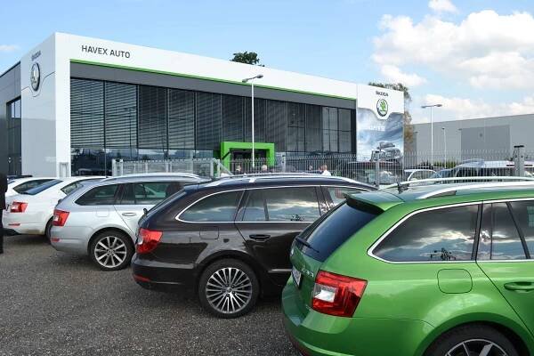 ŠKODA SHOWROOM – HAVEX- auto – OIKOI Architekti