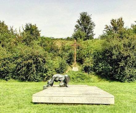 LIDICE Třicetpět dnů poprav na Kobyliské střelnici v Praze VIII