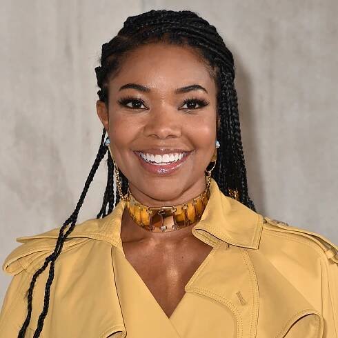 Gabrielle Union Wore Her Retainer in a New Makeup-Free Selfie — Photo