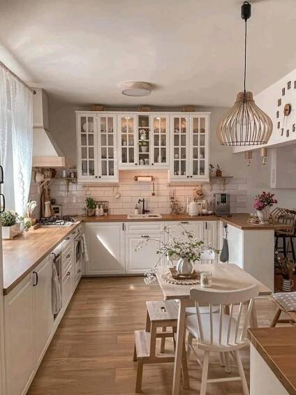 Rustic Farmhouse Kitchen Decor