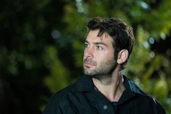 Zoo - West Side Story - Z filmu - James Wolk