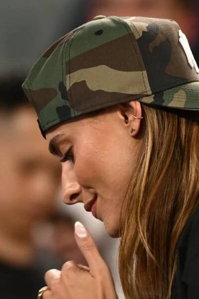 Sophia Thomalla auf der Tribüne in Melbourne.