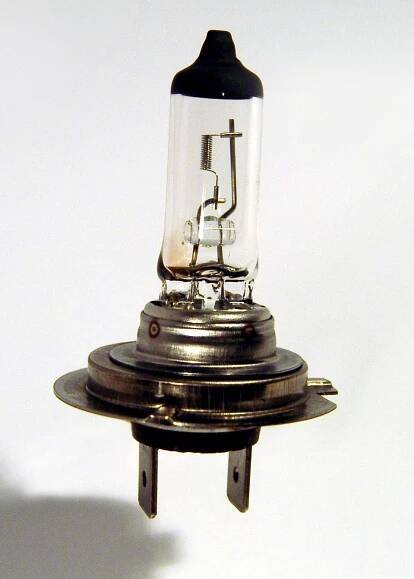 Súbor:Philips H7 12V 55W.jpg – Wikipédia