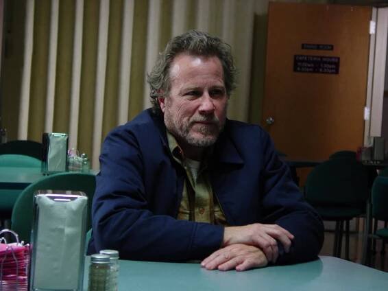 Stín svědomí - Z filmu - John Heard