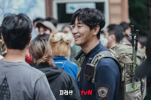 Joo Ji Hoon diskutoval o Jirisan a dôvode, prečo chcel znova pracovať s Kim Eun Hee - Asianstyle