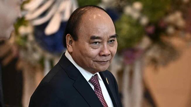 Vietnam's President Nguyen Xuan Phuc arrives to attend APEC Leader's Dialogue with APEC Business Advisory Council during the Asia-Pacific Economic Cooperation (APEC) summit, November 18, 2022, in Bangkok, Thailand. 