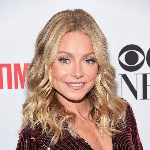 40 Health Habits That Keep Kelly Ripa Fit And Looking Ageless